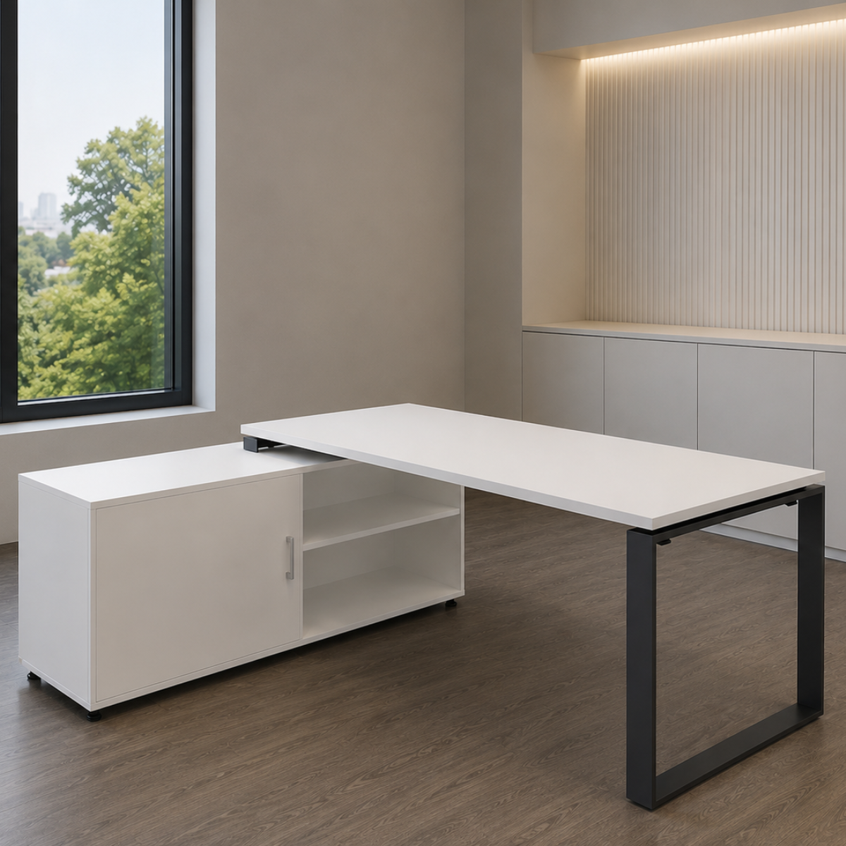 Escritorio Tri sobre credenza