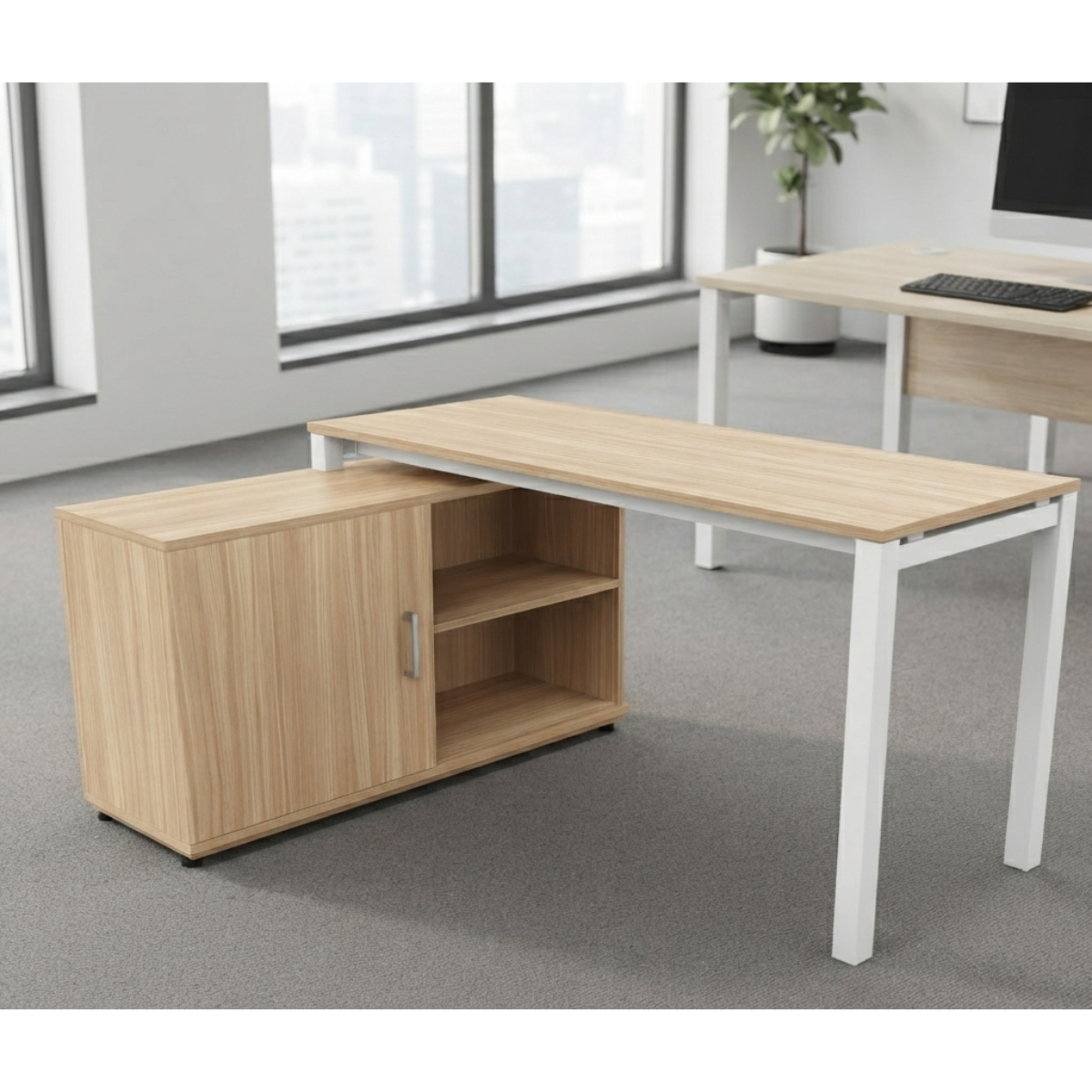 Escritorio Hamilton sobre credenza